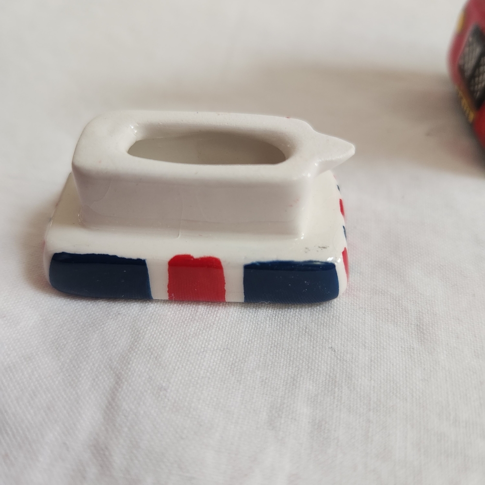 Union Jack Double Decker Bus Teapot - Picture 10 of 11